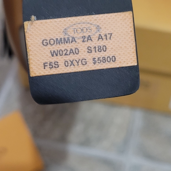 Tod's  tasseled leather ankle boots - Picture 8 of 15